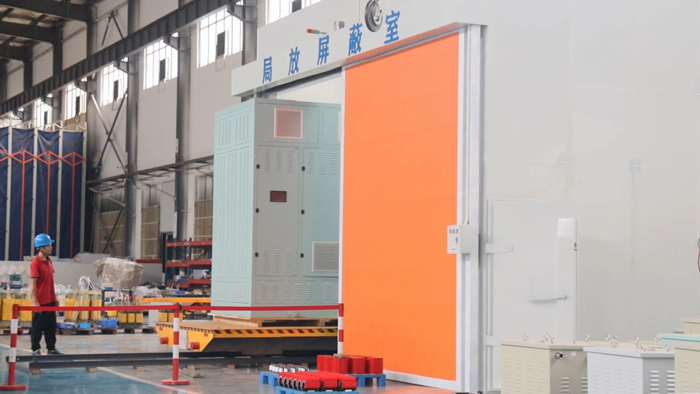 船舶設備廠家蒞臨華興變壓器驗收CSD船用變壓器，多年協作見證專業實力